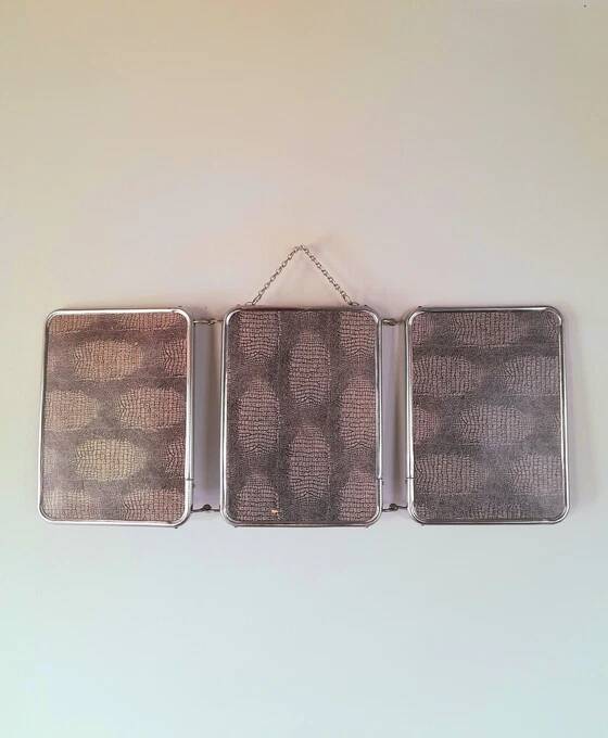1950s triptych barber's mirror