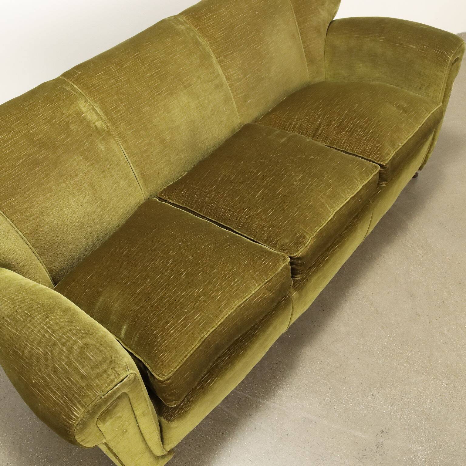 Vintage 3-seater velvet sofa, 1950s design, needs restoration, original