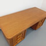 Grand bureau de direction double-face vintage en bois de chêne années 70