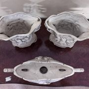 Three-piece ceramic garniture with neo-classical decoration – 20th century