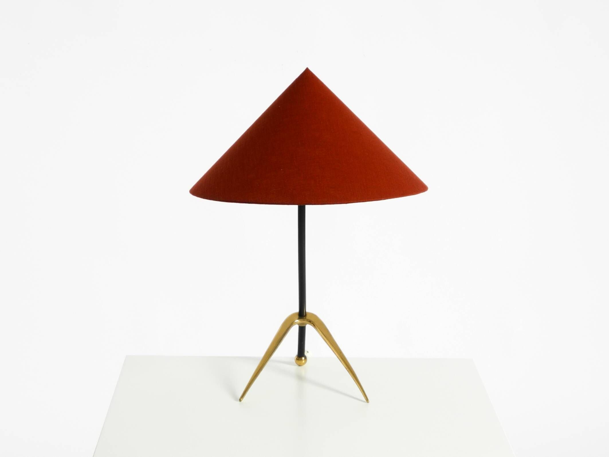 Large Kalmar Mid-Century tripod brass table lamp with a new fabric shade