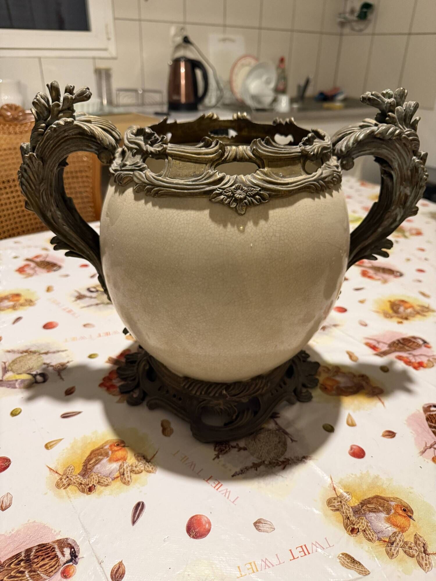 Cracked porcelain ball jardinière mounted in bronze