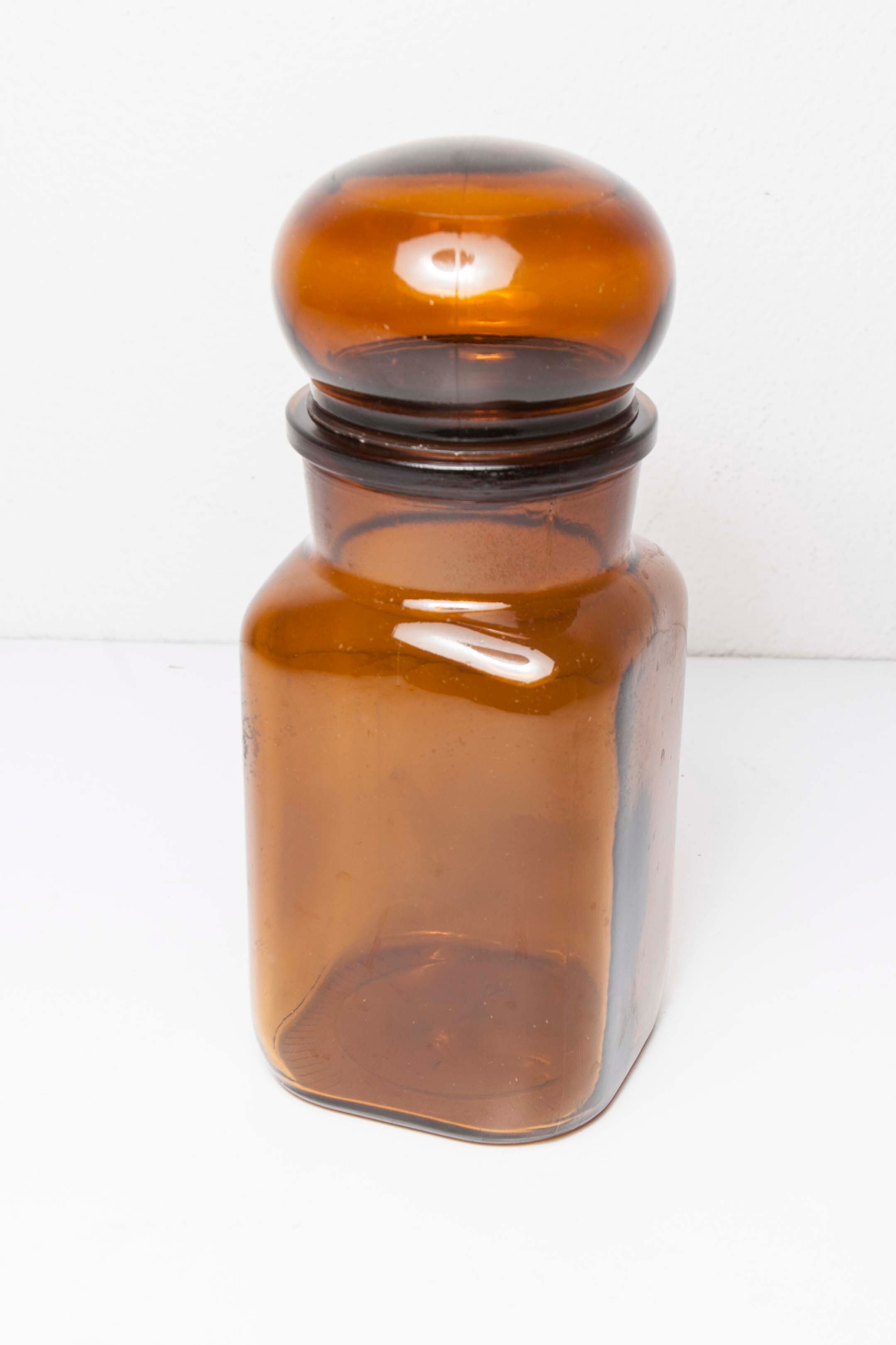Pharmacy in smoked glass pot