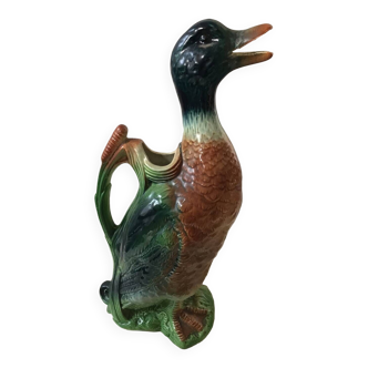 Saint Clément duck pitcher