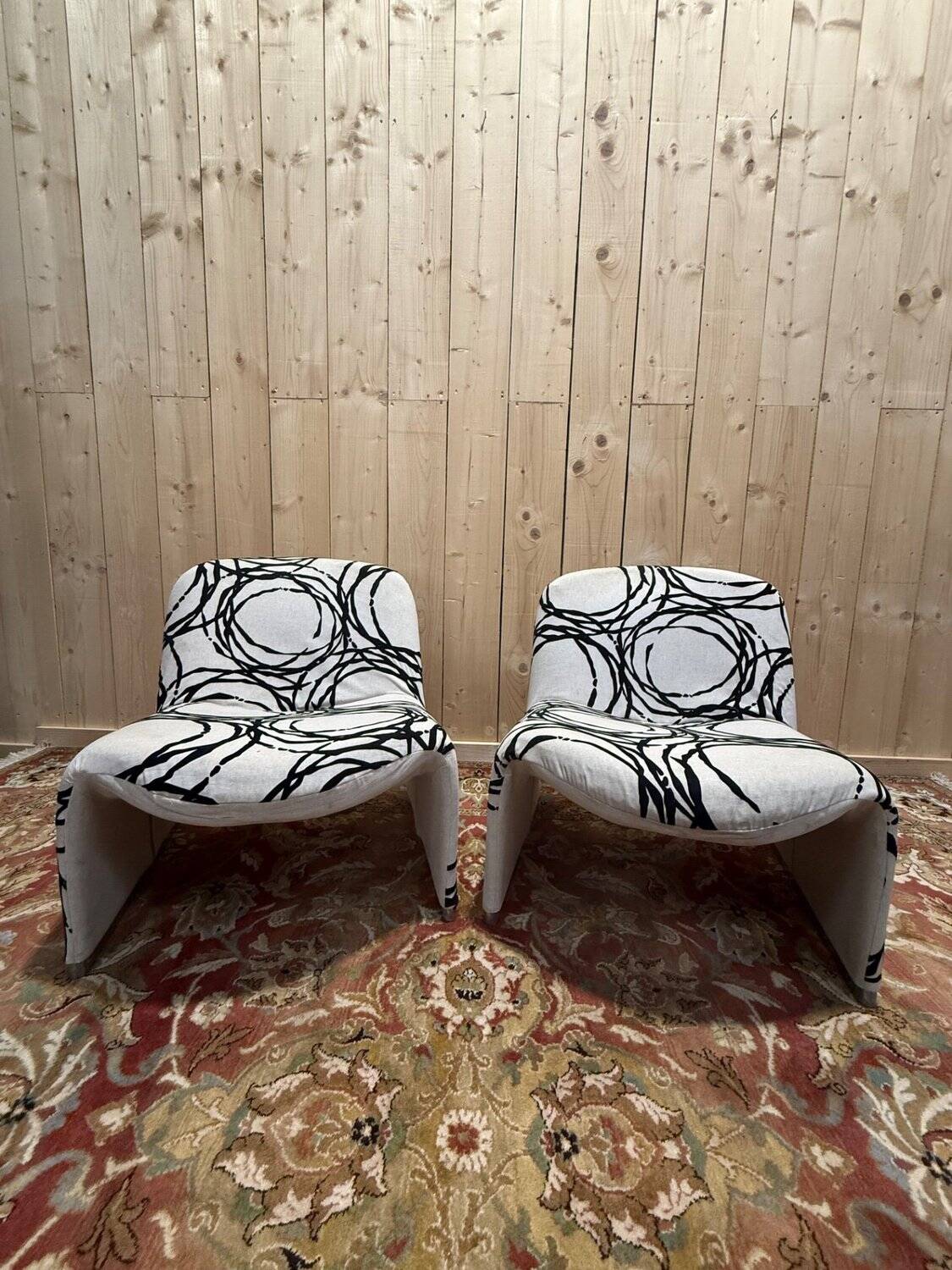 Pair of Alky Piretti armchairs