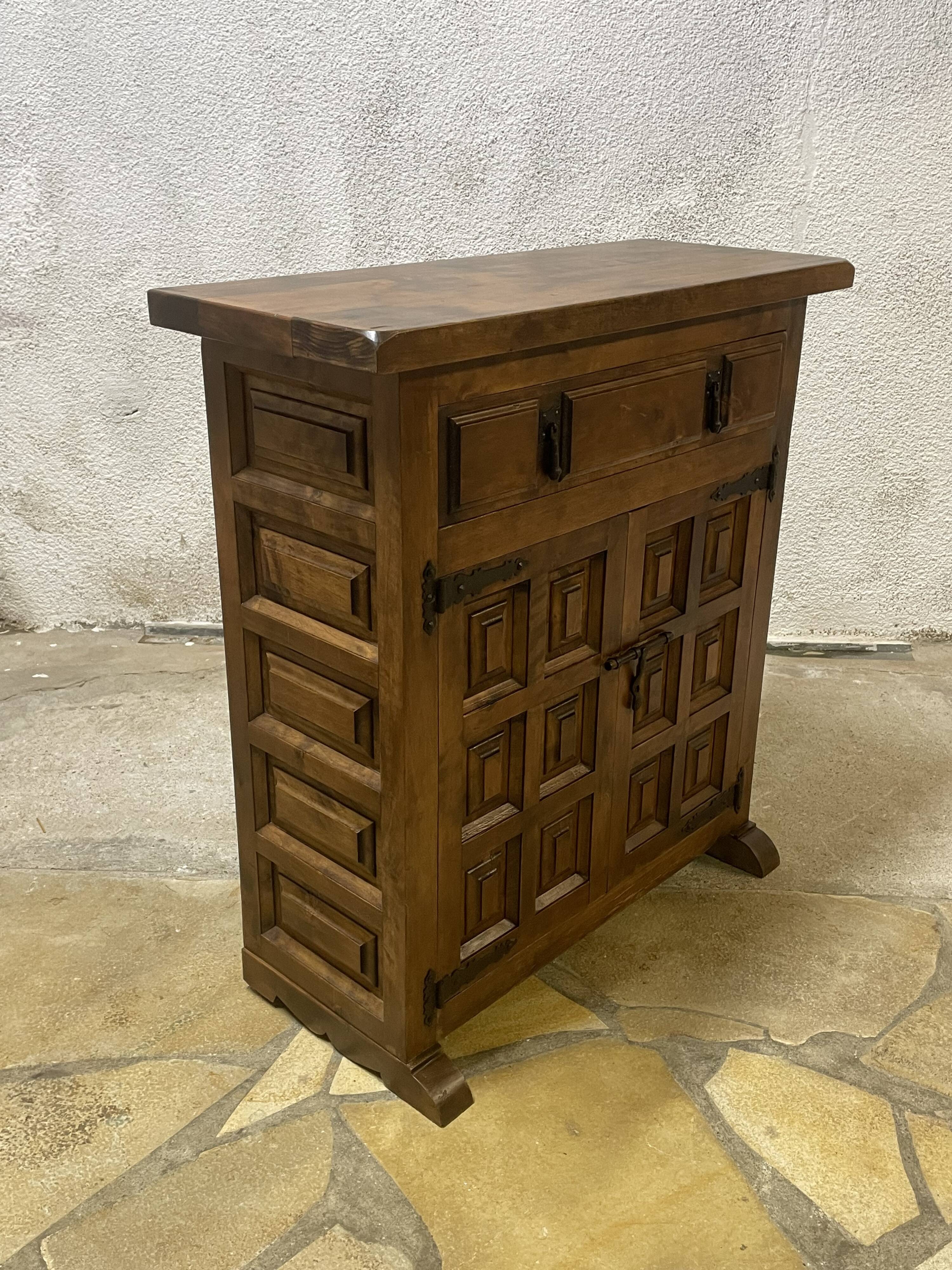 Spanish art deco sideboard storage unit