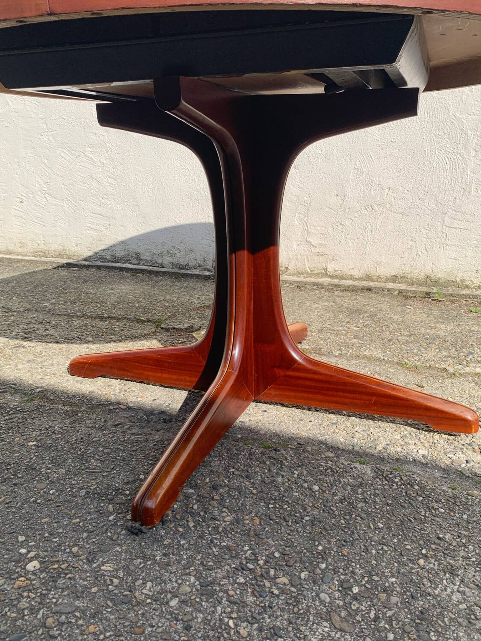 Vintage extendable Scandinavian table