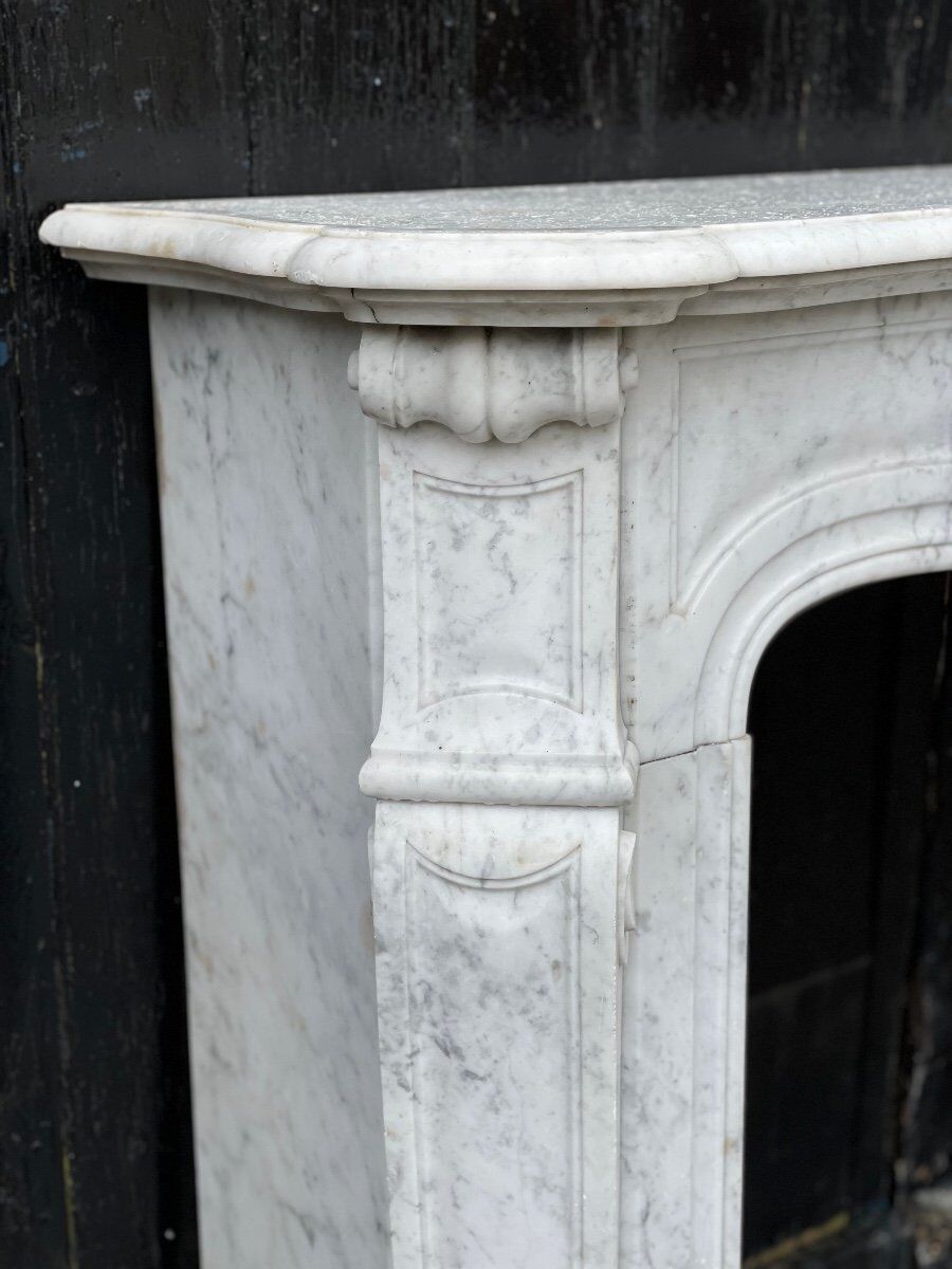 Louis XV style fireplace in Carrara marble around 1900