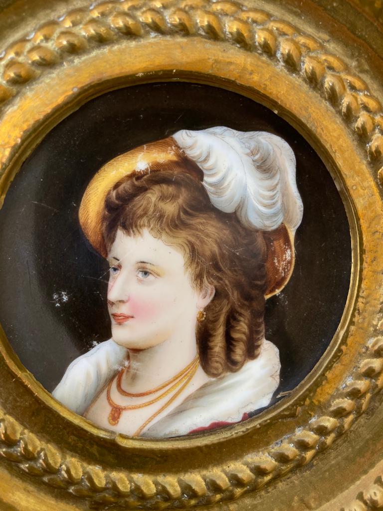 Decorative plate gold XIX in copper and porcelain