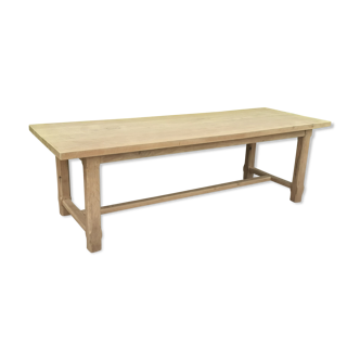 Farmhouse table in solid oak raw wood