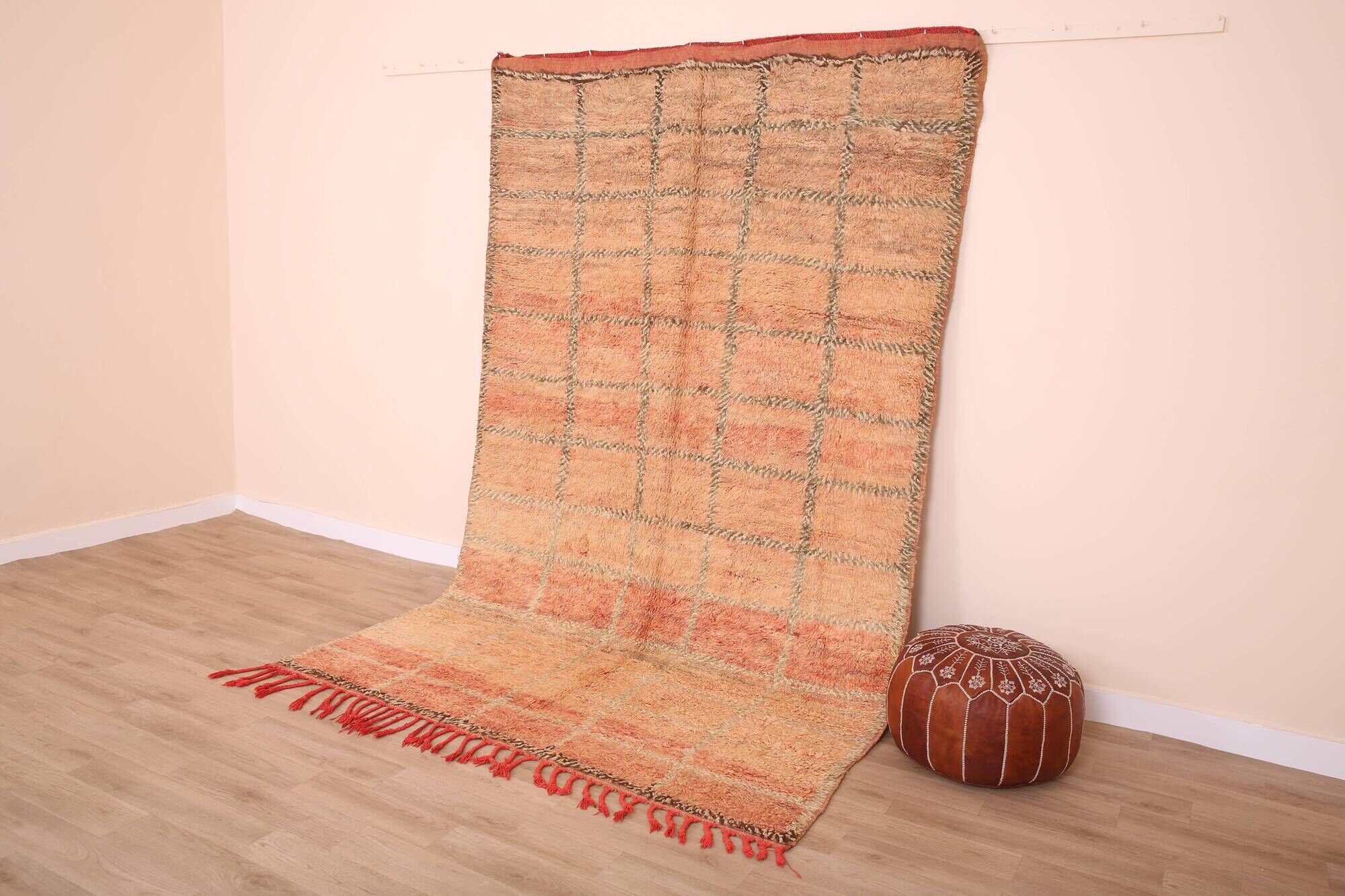 Peach Vintage Moroccan Rug 175 x 285 cm, Berber Wool Rug Handmade, Boho Rug