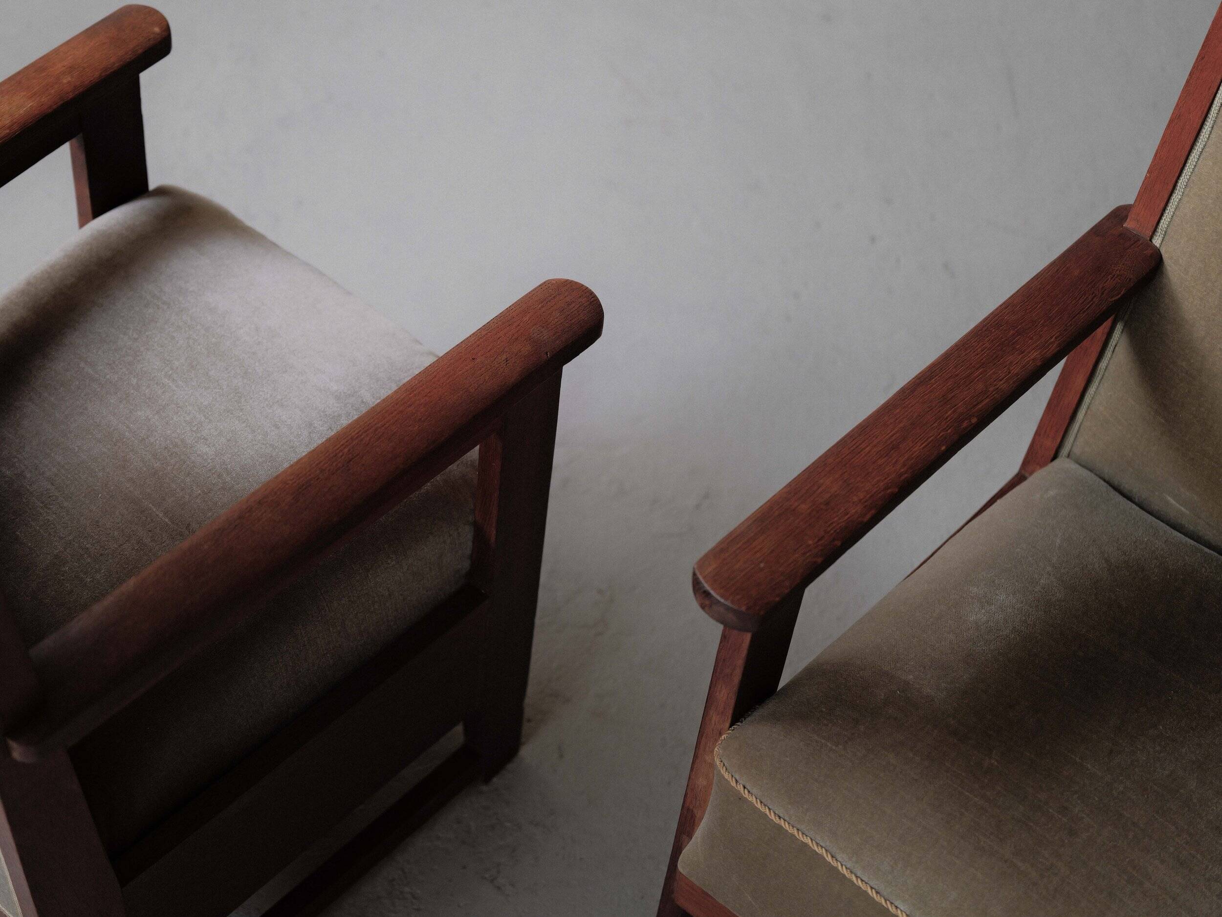 Pair of Art Deco armchairs – Amsterdam School, circa 1930