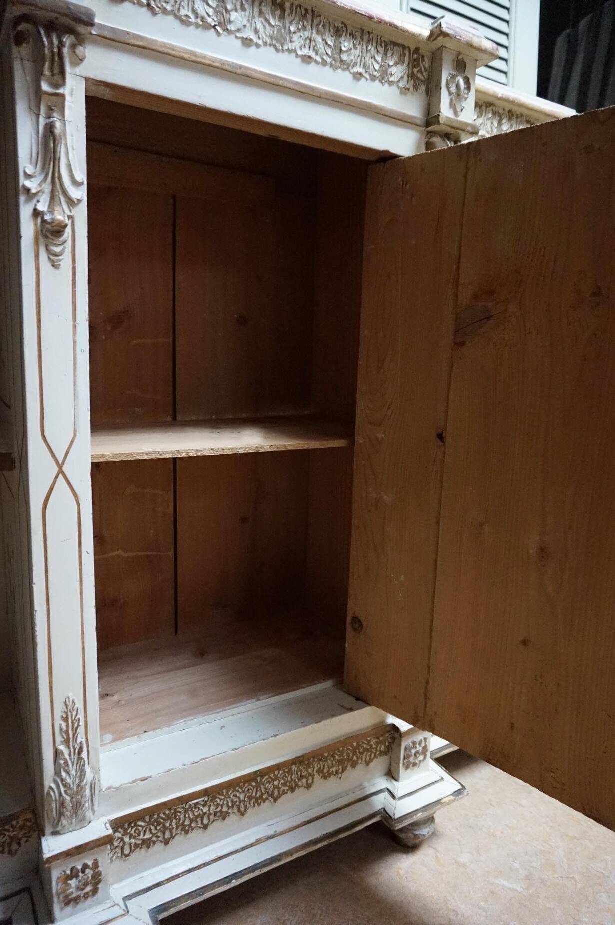 Italian hand-painted Console Table with Mirror and floral painting