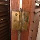 Screen shutter in oak