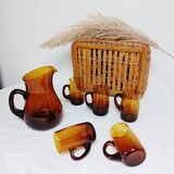 Amber glass decanter and its 5 glasses