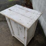 White Parisian buffet