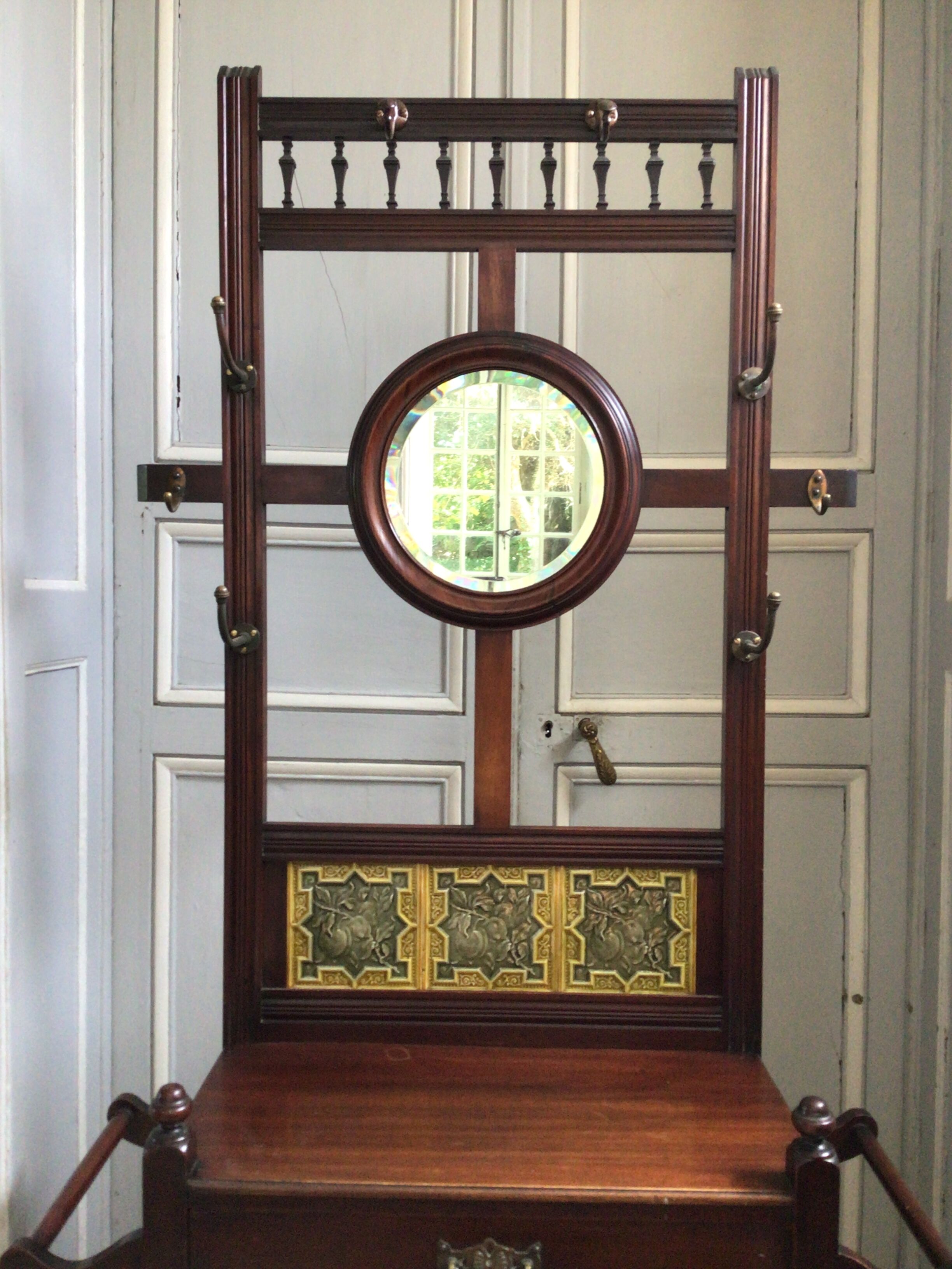 Entrance cloakroom with english coat rack art nouveau