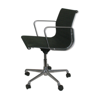 Armchair by Ray and Charles Eames EA 117 - ICF from the 70s