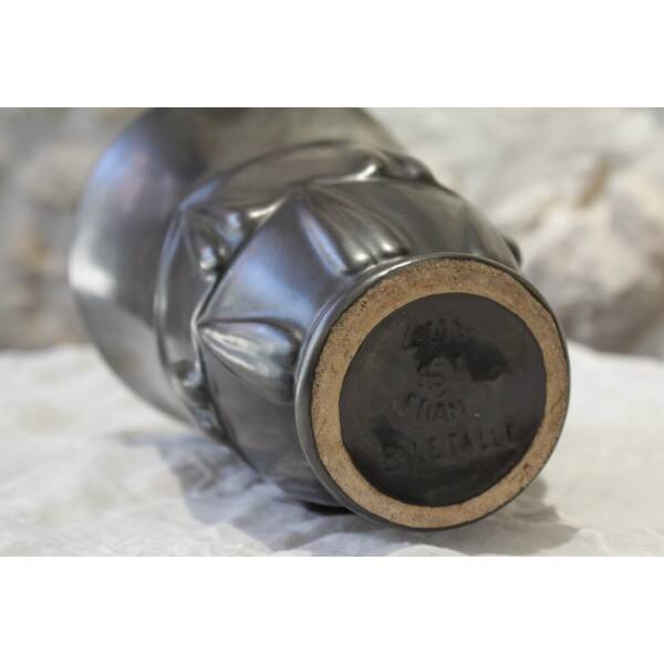 Vase noir et vert en faïence Blanche Letalle (1901-1990) St Clément vers 1950