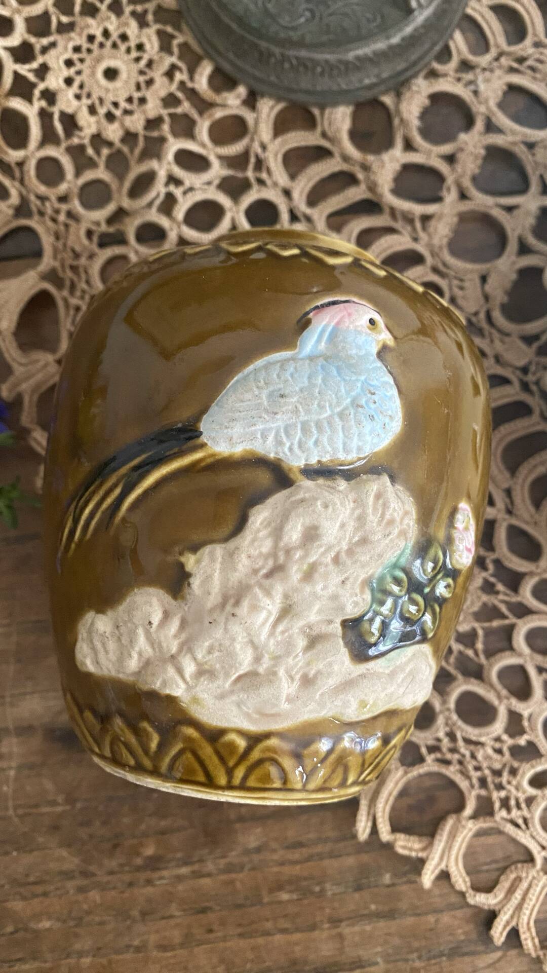 Vase en barbotine oiseaux Japon