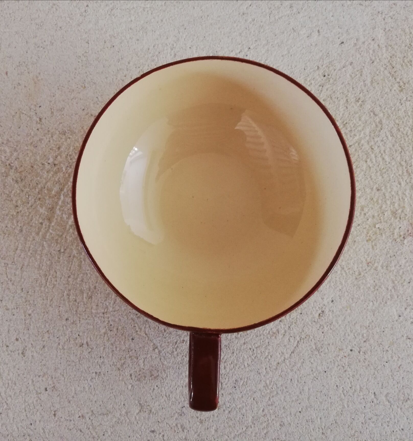 Earthenware cup 1940s-1950s