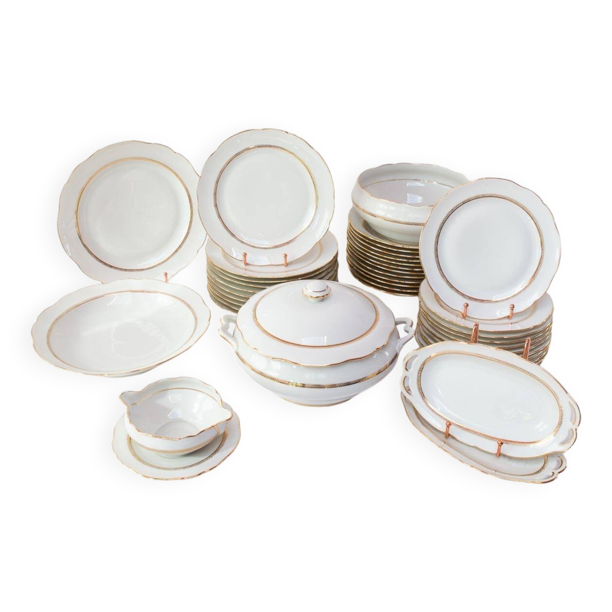 Limoges porcelain dinner service by Chapus Frères 40 pieces