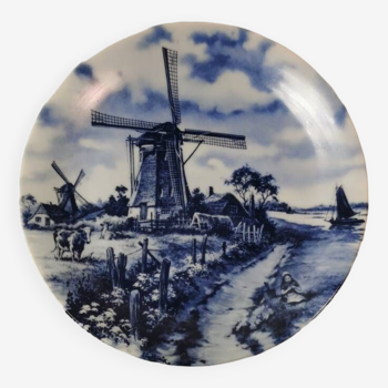 Delfts Blue Hand Decorated Blue and White Dutch Scene Collectible Plate