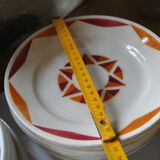 Series of 20 modernist plates Faïencerie de Castres