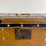 Boarding school box