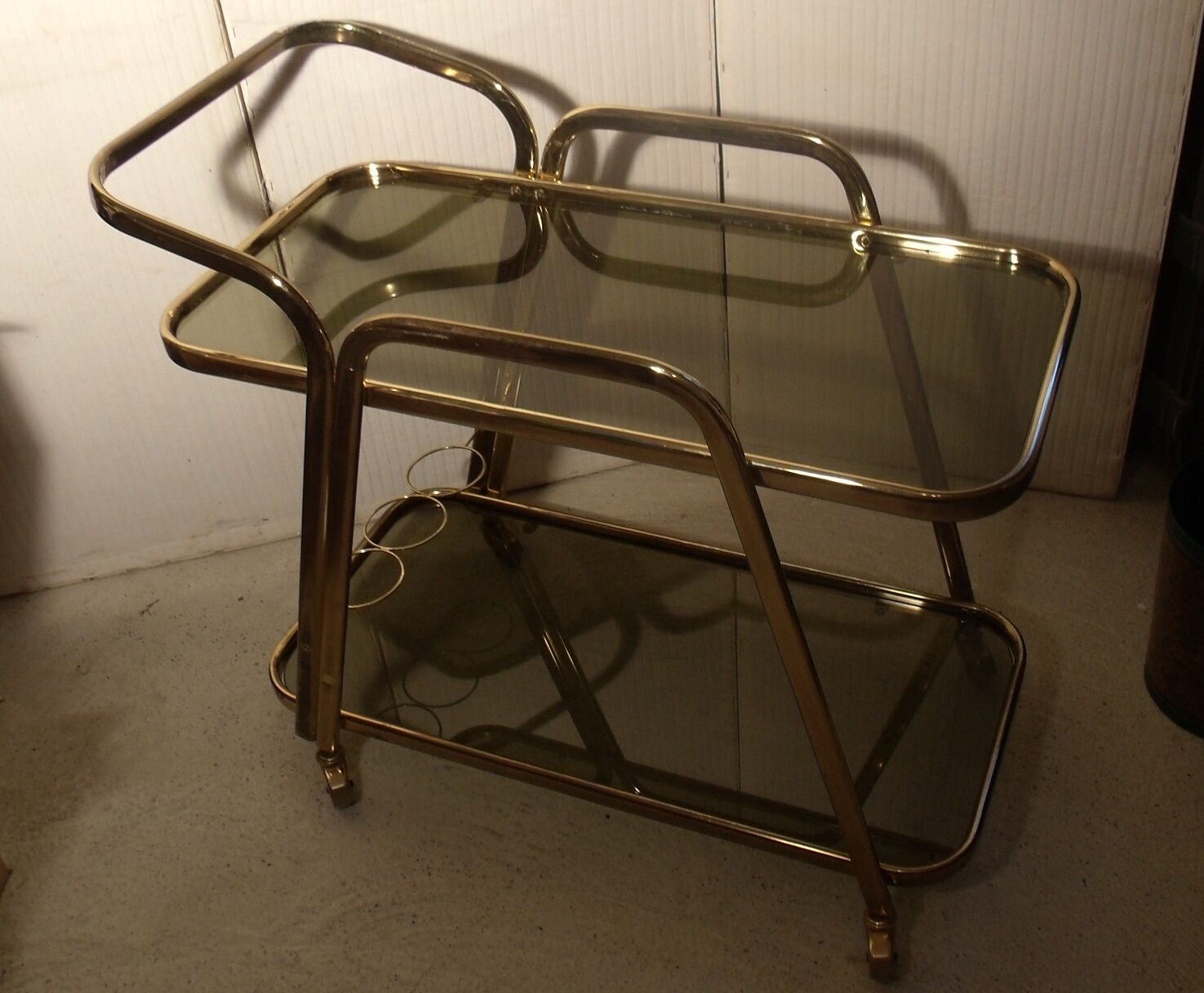Golden serving table
