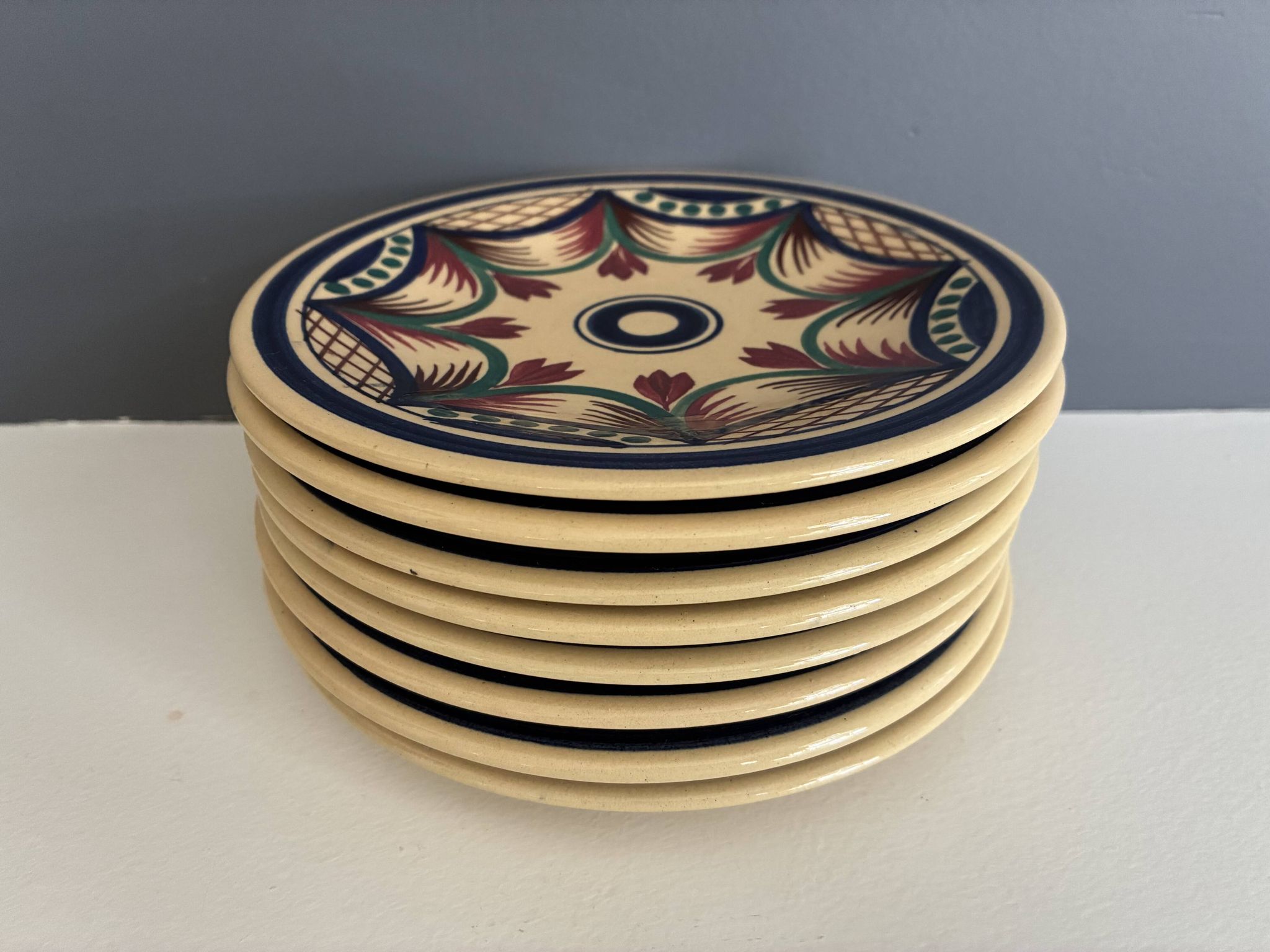 8 dessert plates Keraluc