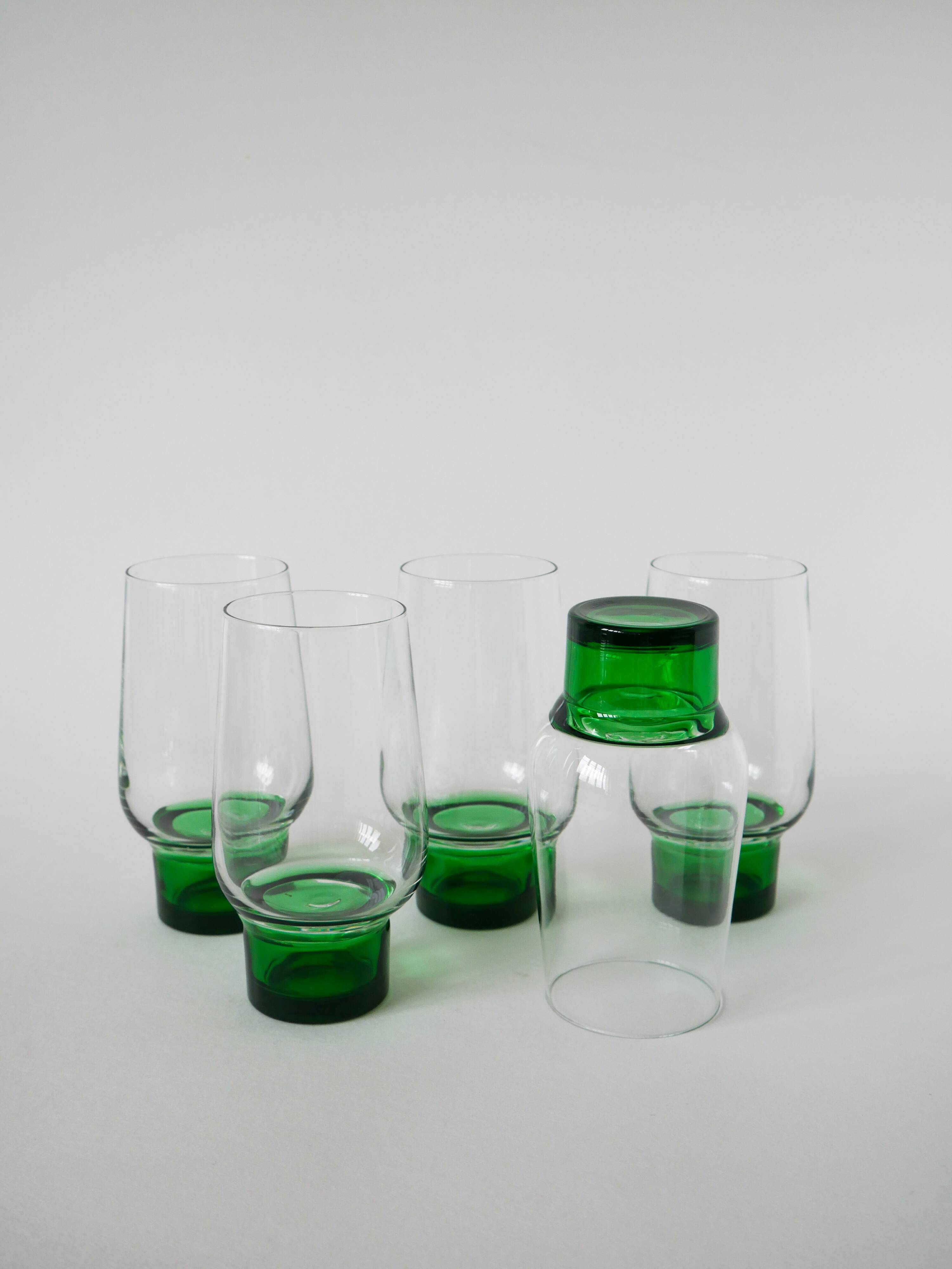 Set of 5 Long Drink Design glasses with green legs, 1970