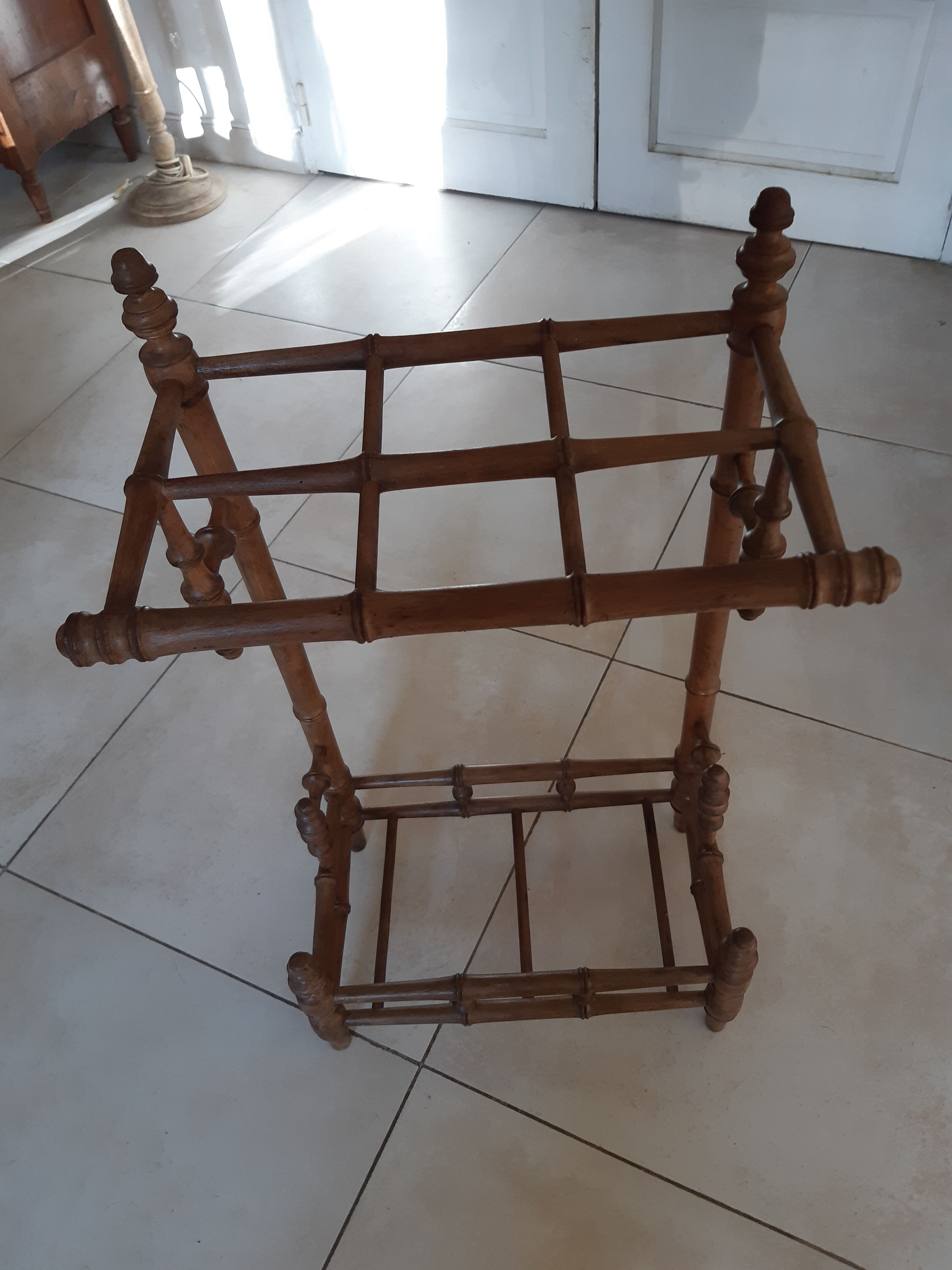 Antique umbrella door