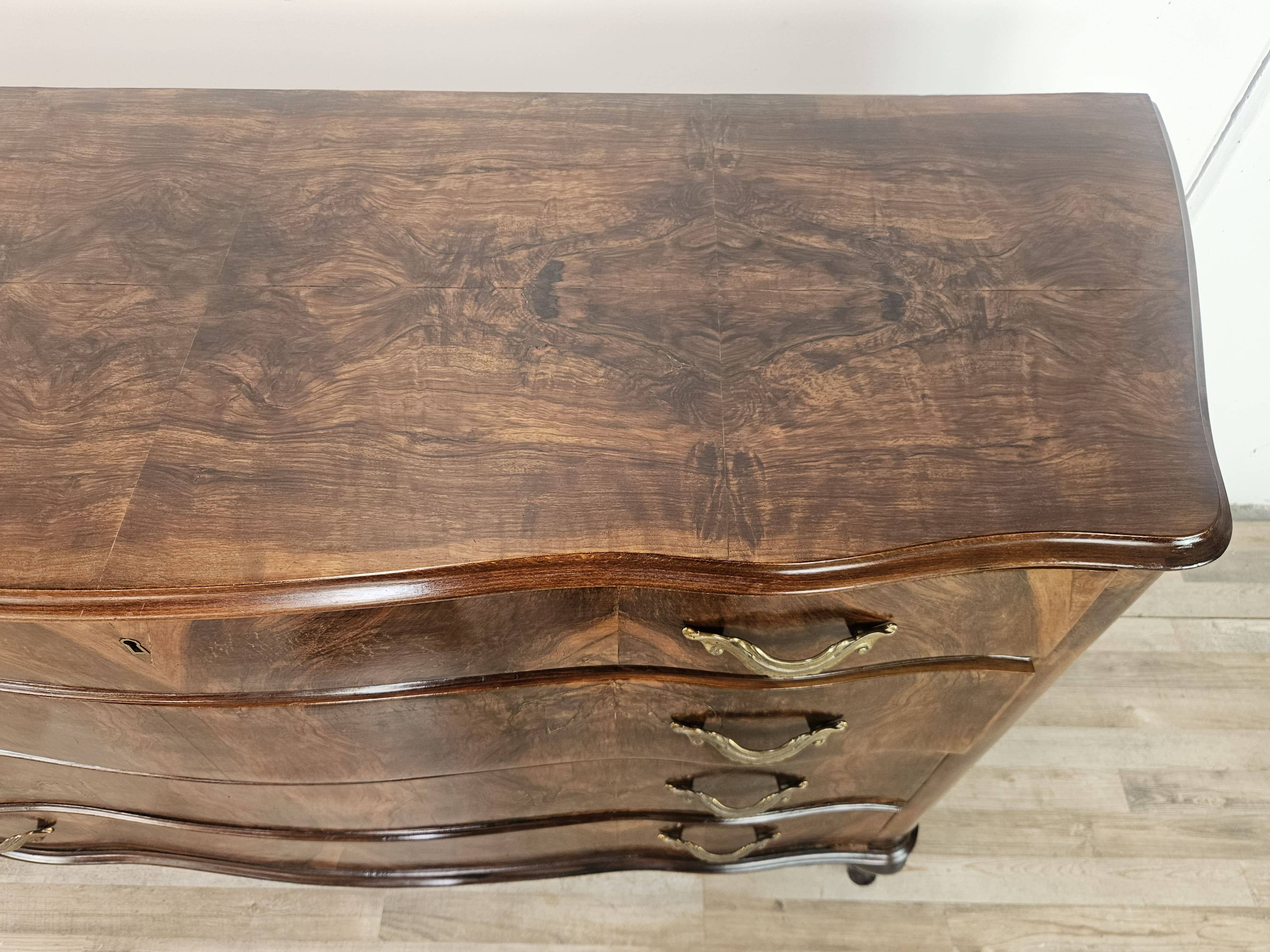 Chippendale chest of drawers in walnut burl, 1940s