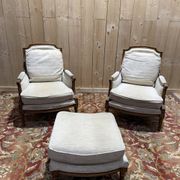 Paire de fauteuil / bergères de style Louis XVI beige