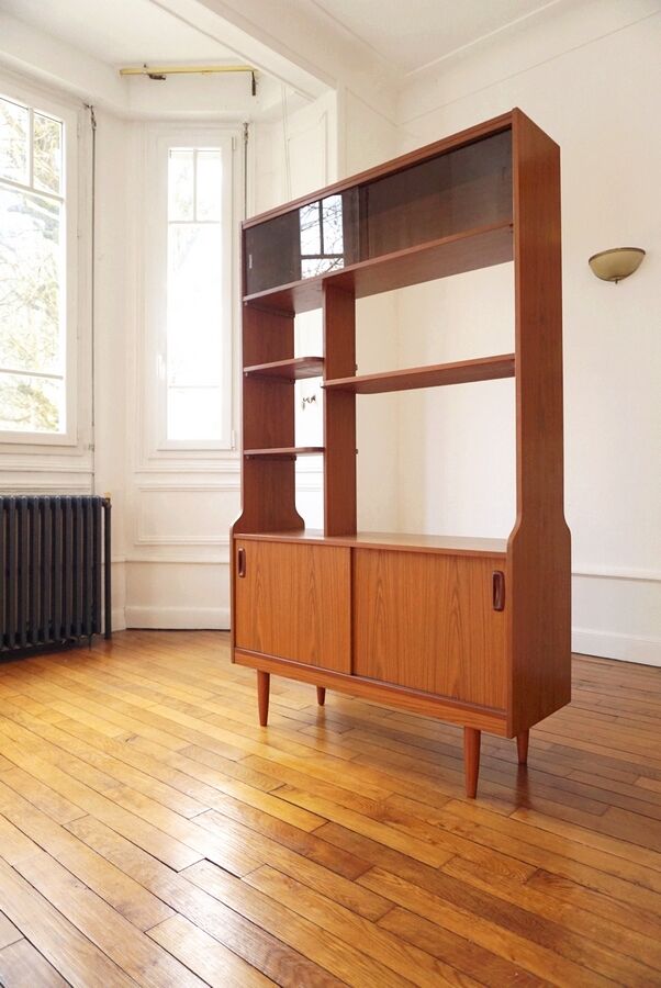 Library showcase vintage English mark Schreiber