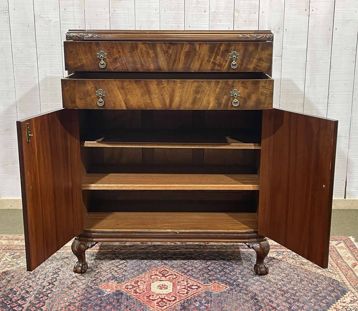 English mahogany sideboard from the 1930s with 2 drawers