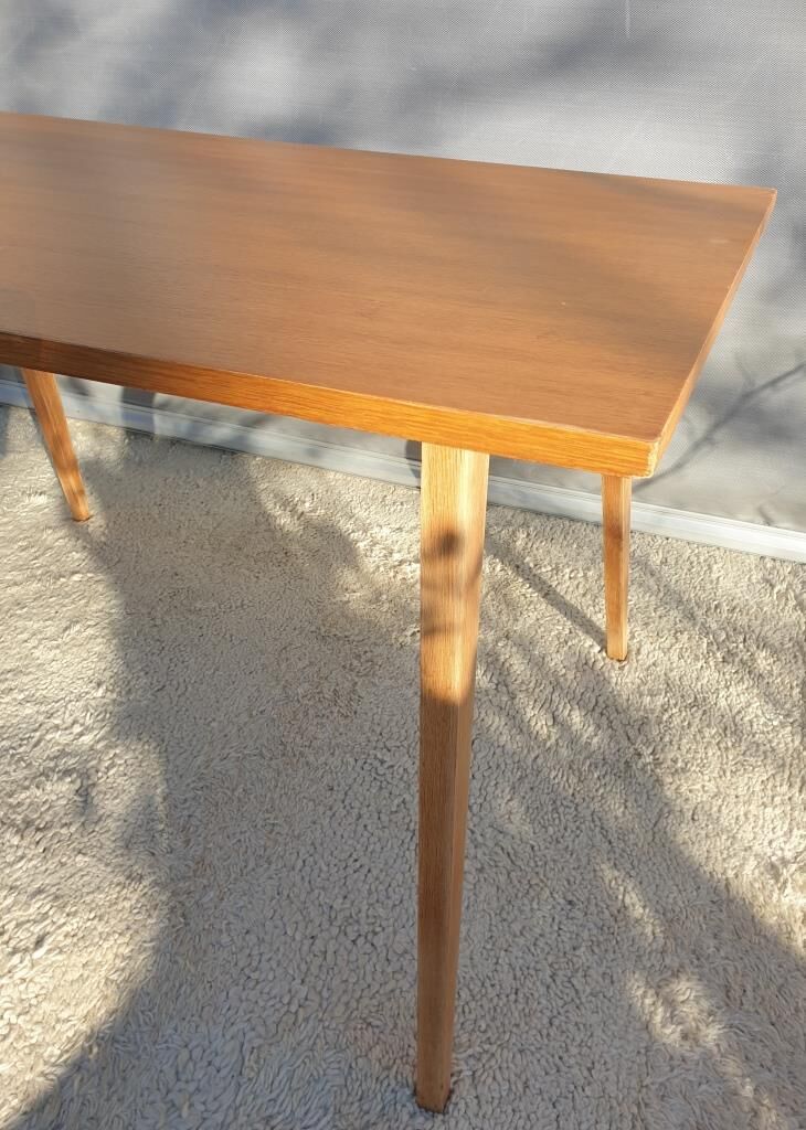 Compass foot table with potential 130x90