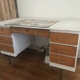 Spirol desk