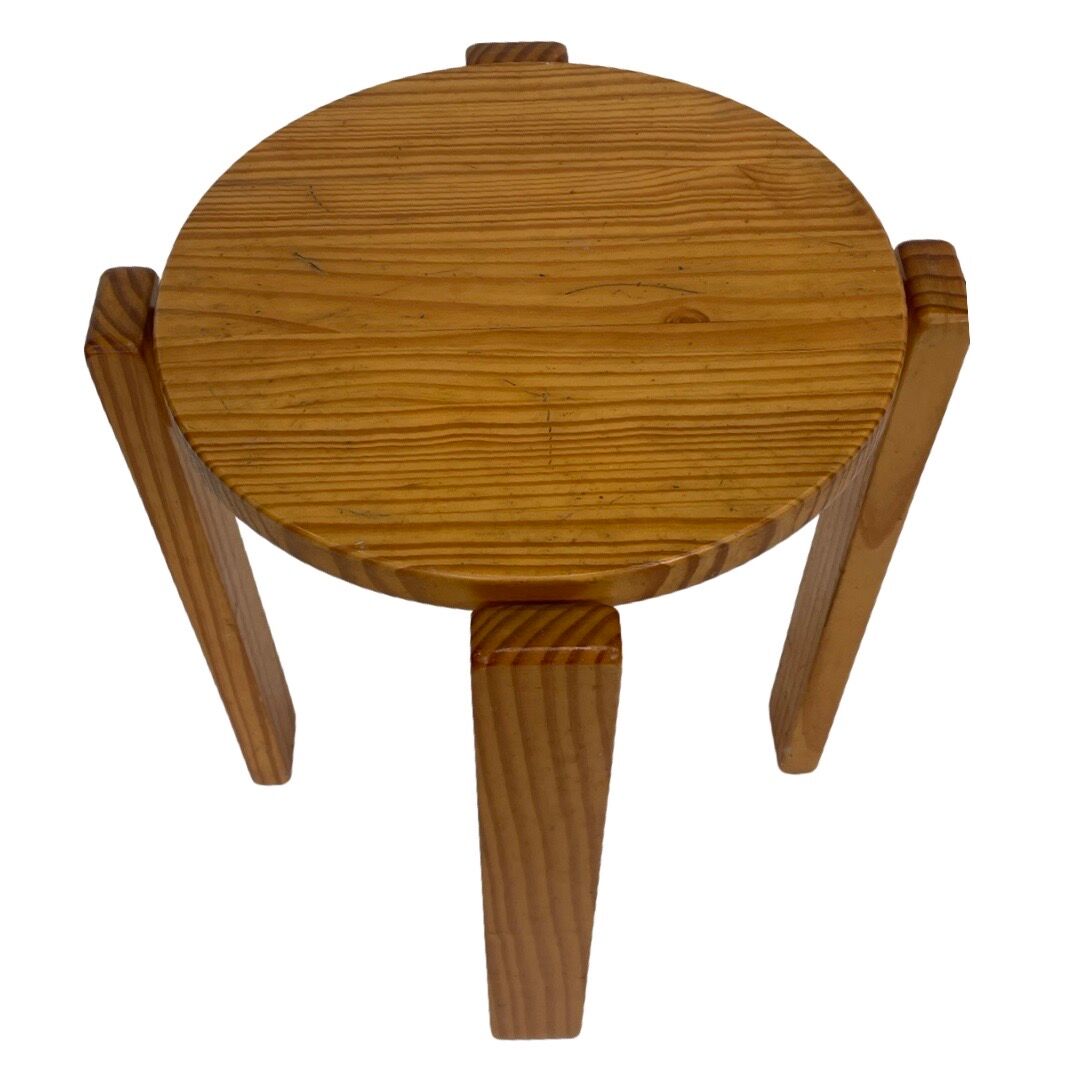 Mid century pinewood stool, 1960s minimalistic design
