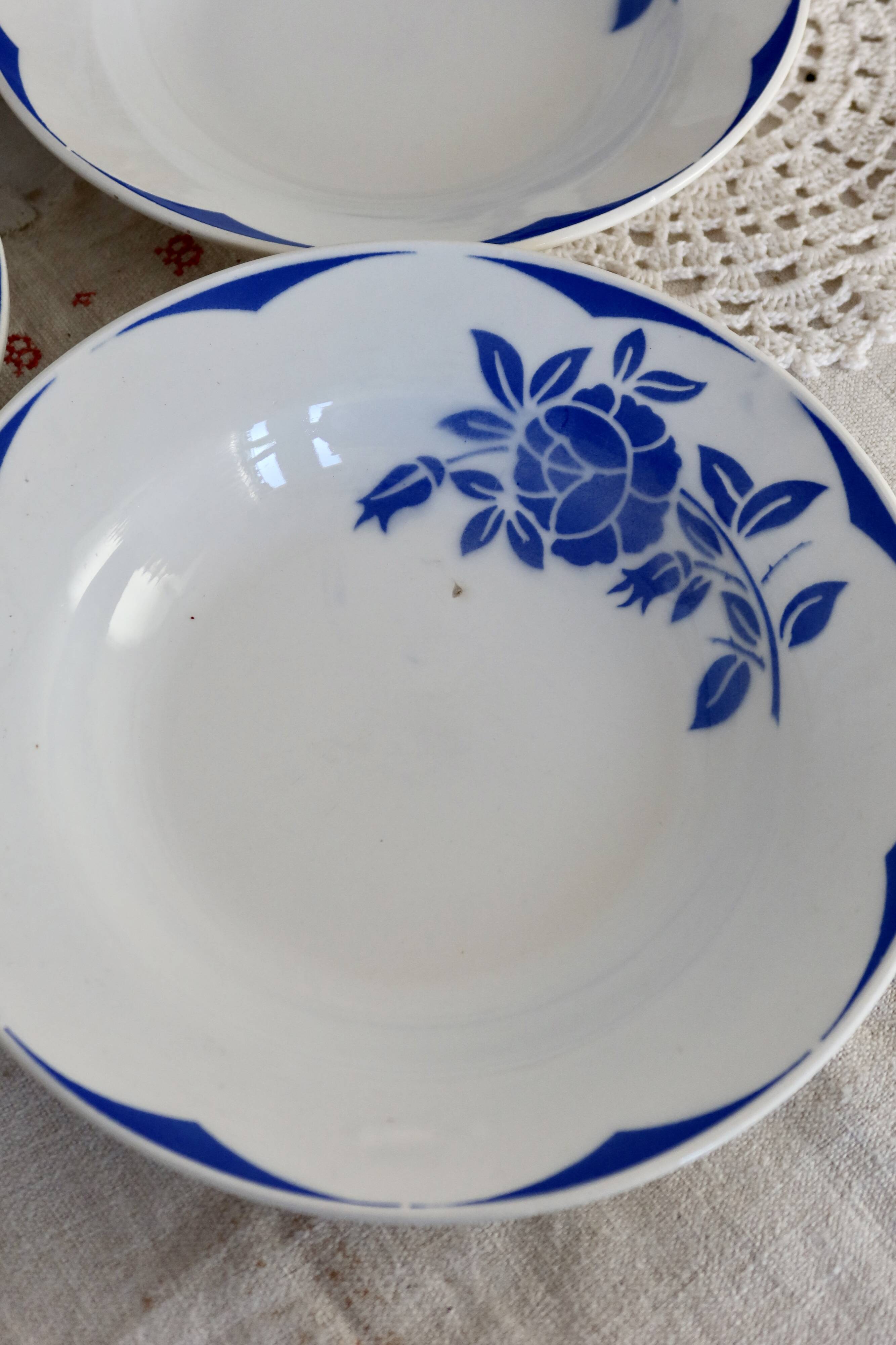 4 vintage Digoin Sarreguemines earthenware soup plates, Corsica model