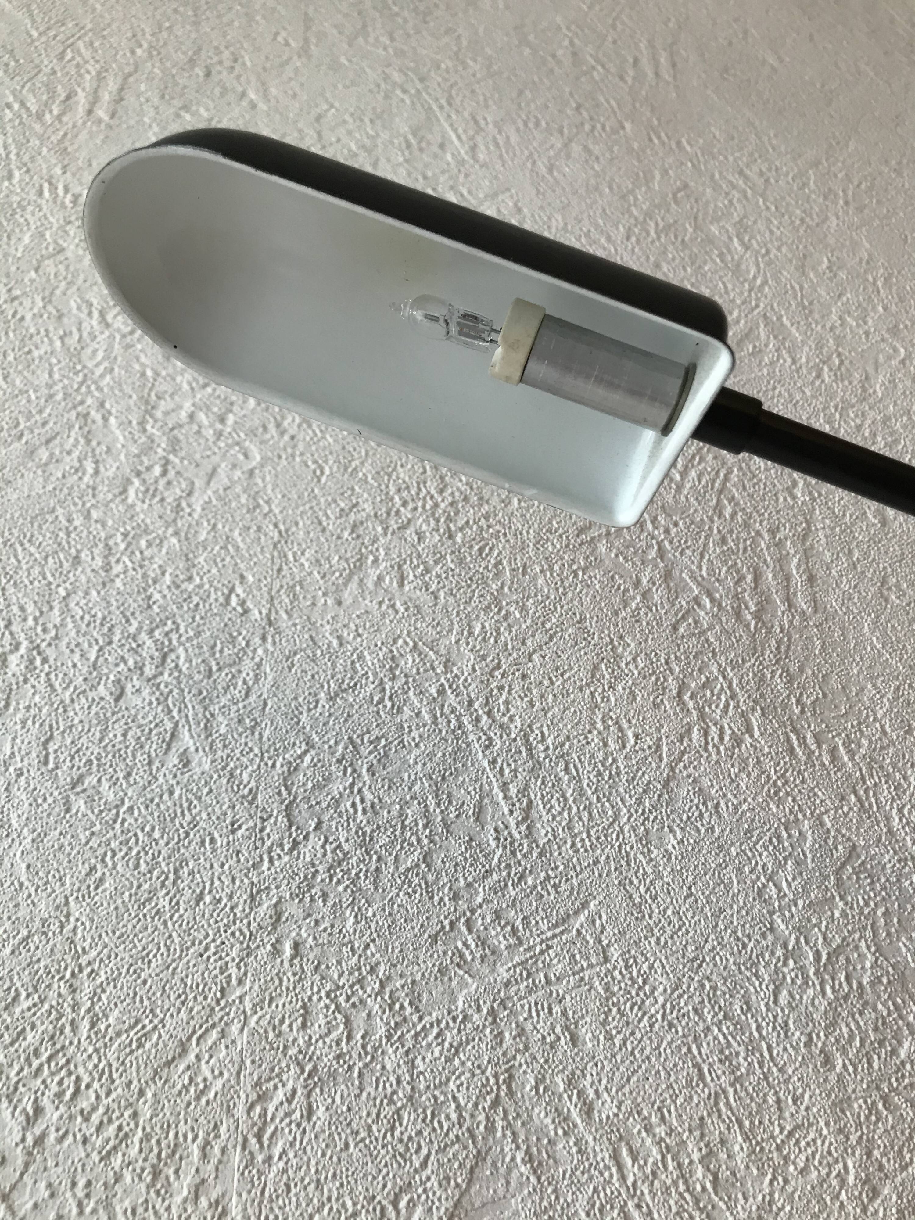 Veneta Lumi desk lamp