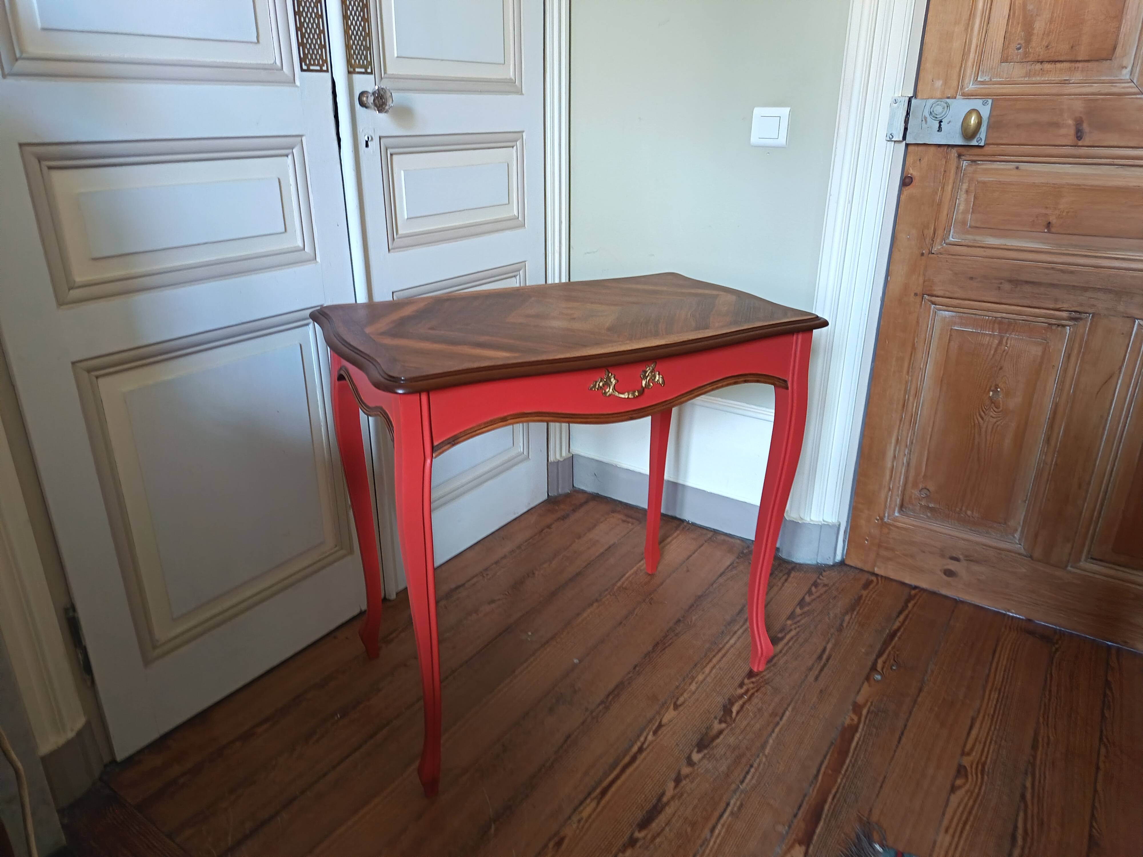 Bureau polychrome style Louis XV