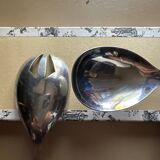 Salad servers