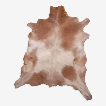 Peau de chèvre neuve