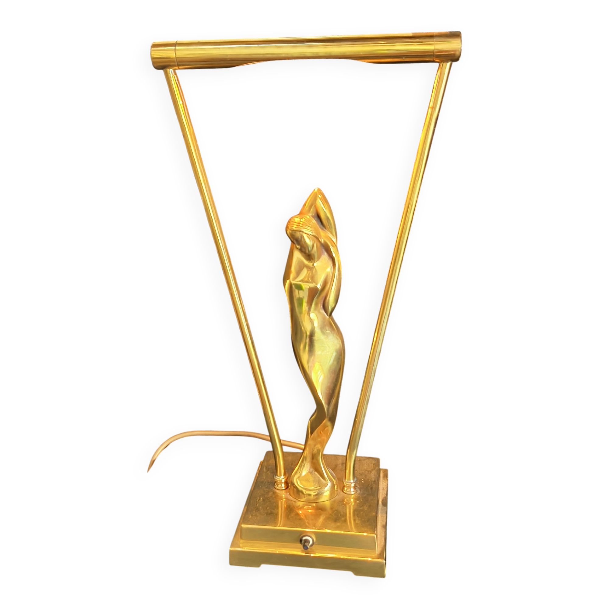 Lamp P. Lucas