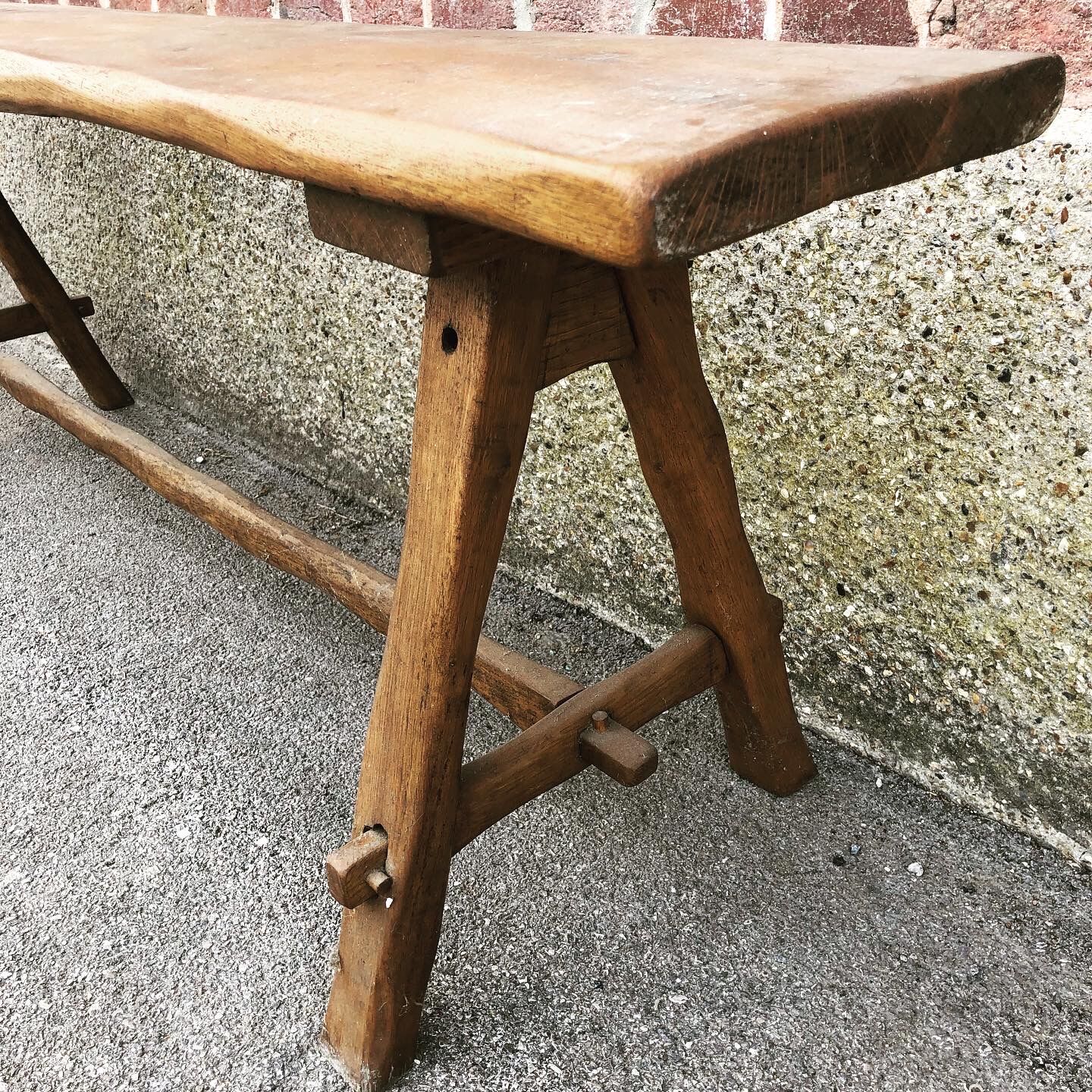 Banc de ferme en chêne