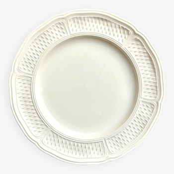 Assiette plate Gien en faïence émaillée, service "Pont-aux-Choux", vers 1960