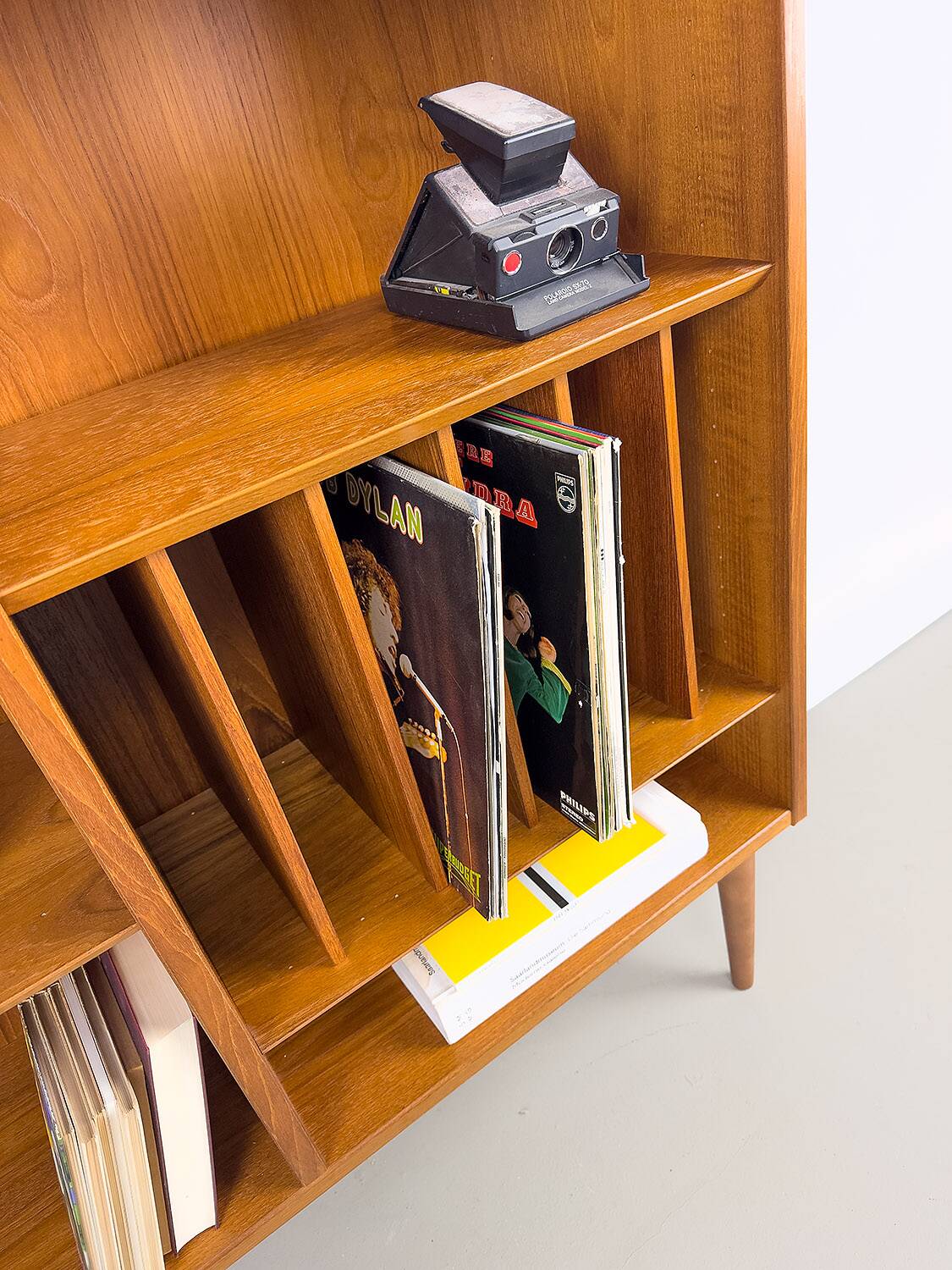 Vintage Danish Teak Bookshelf by Carlo Jensen for Hundevad & Co., 1960s