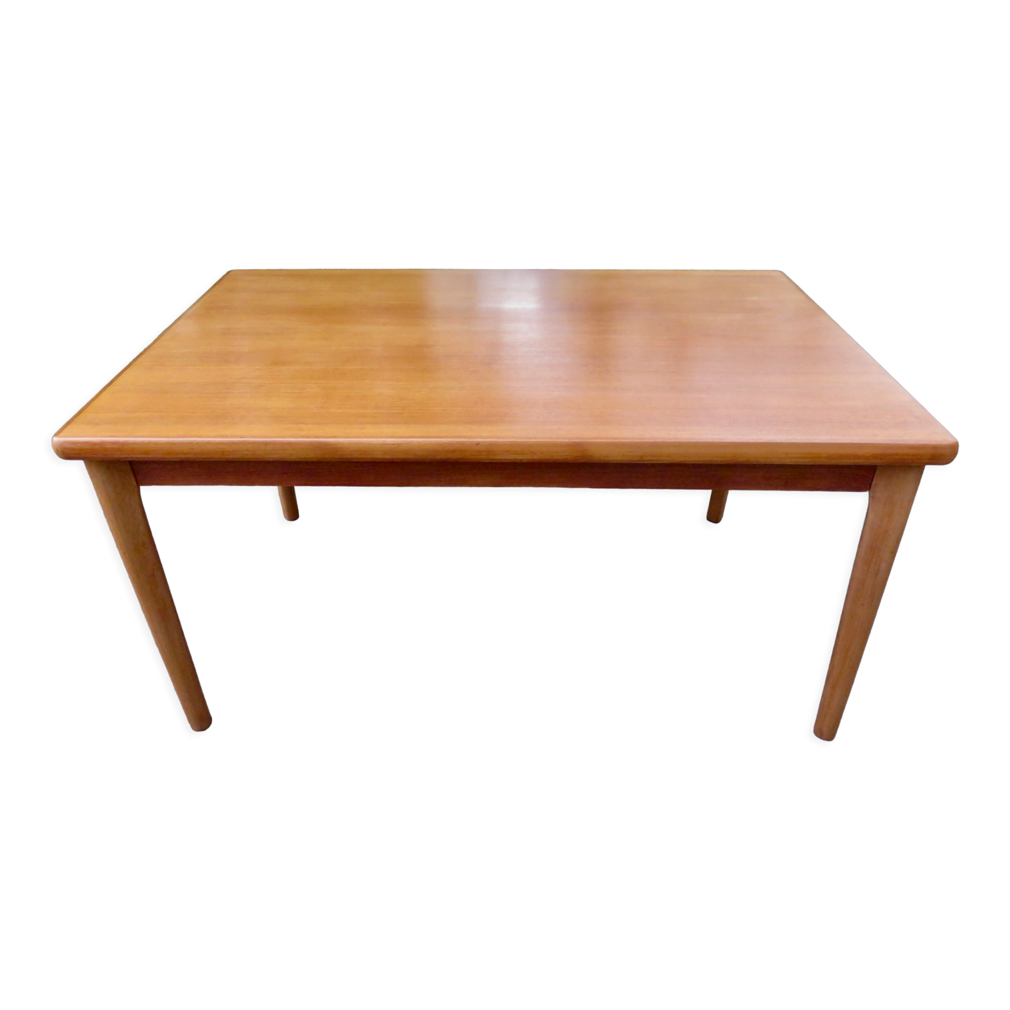Extendable teak table by Henning Kjaernulf, Denmark 1960